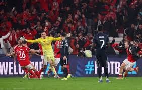 意甲-萨勒马科尔斯破门莱奥点射 米兰2-2平帕尔马 [米兰帕尔马]