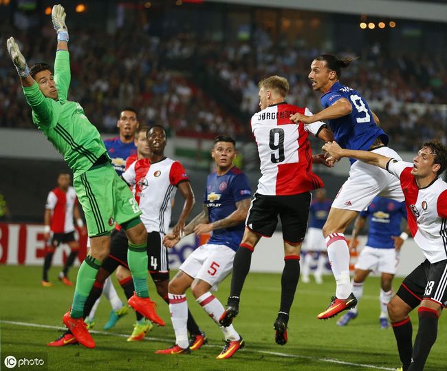 球队会在训 球队会在训